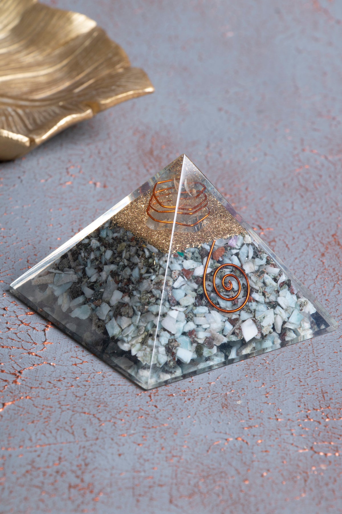 Sertifikalı Larimar Piramit — görsel 3