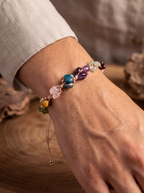 Başak Burcu Doğal Taş Makrome Bileklik - Ametist, Bordo Granat Lal, Jasper, Mavi Apatit, Pembe Kuvars, Yeşil Aventurin, Zebercet (Peridot)